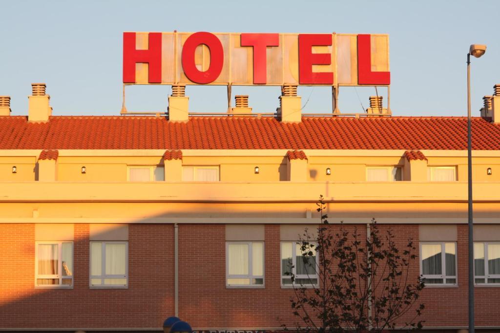 Hotel Ruta Del Duero La Cistérniga Εξωτερικό φωτογραφία